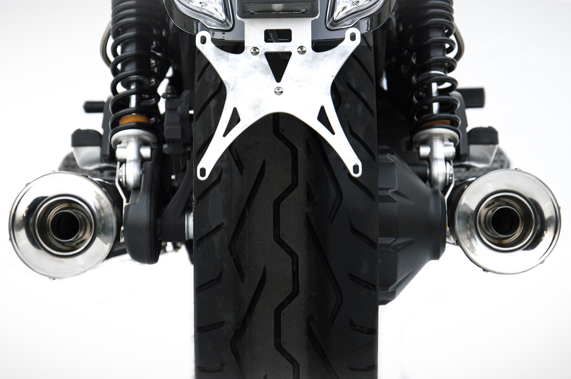 Moto Guzzi California 1400  Bj. 2013-2019 Rund Slip-on 2-2 1