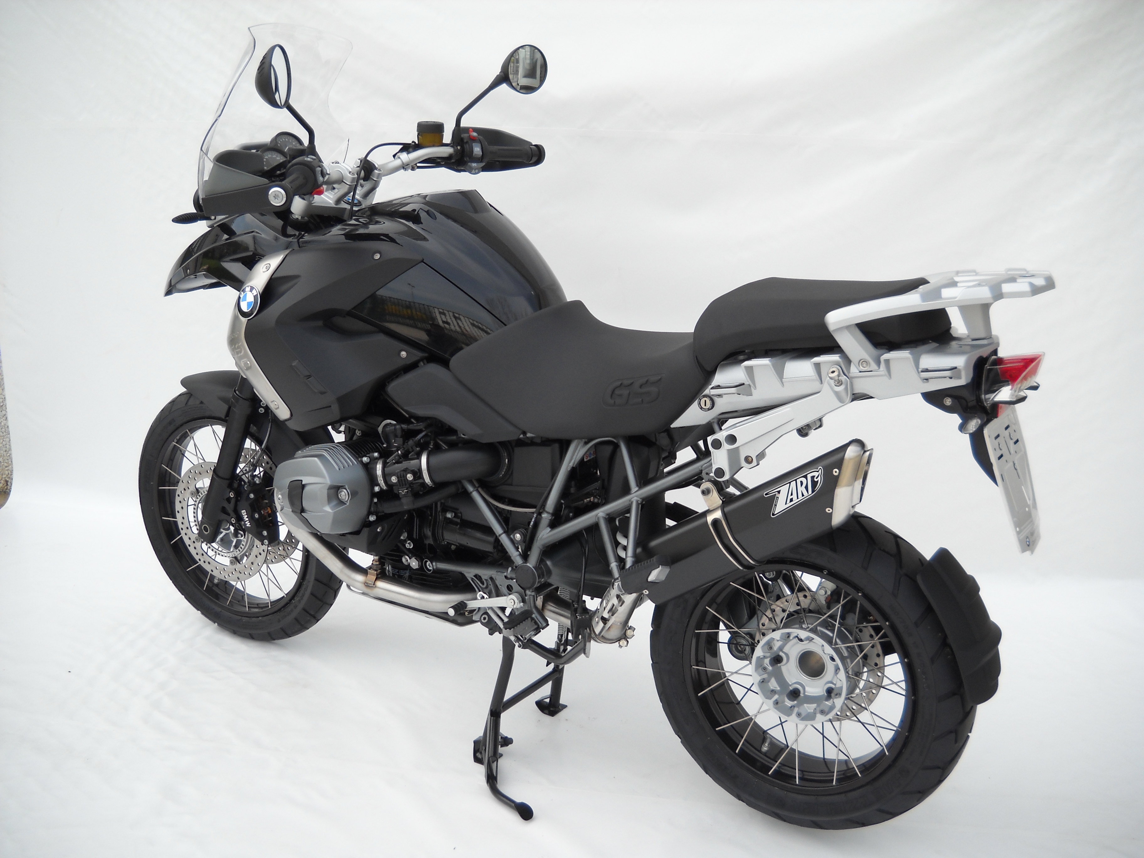 Penta Slip-on  Picture 4