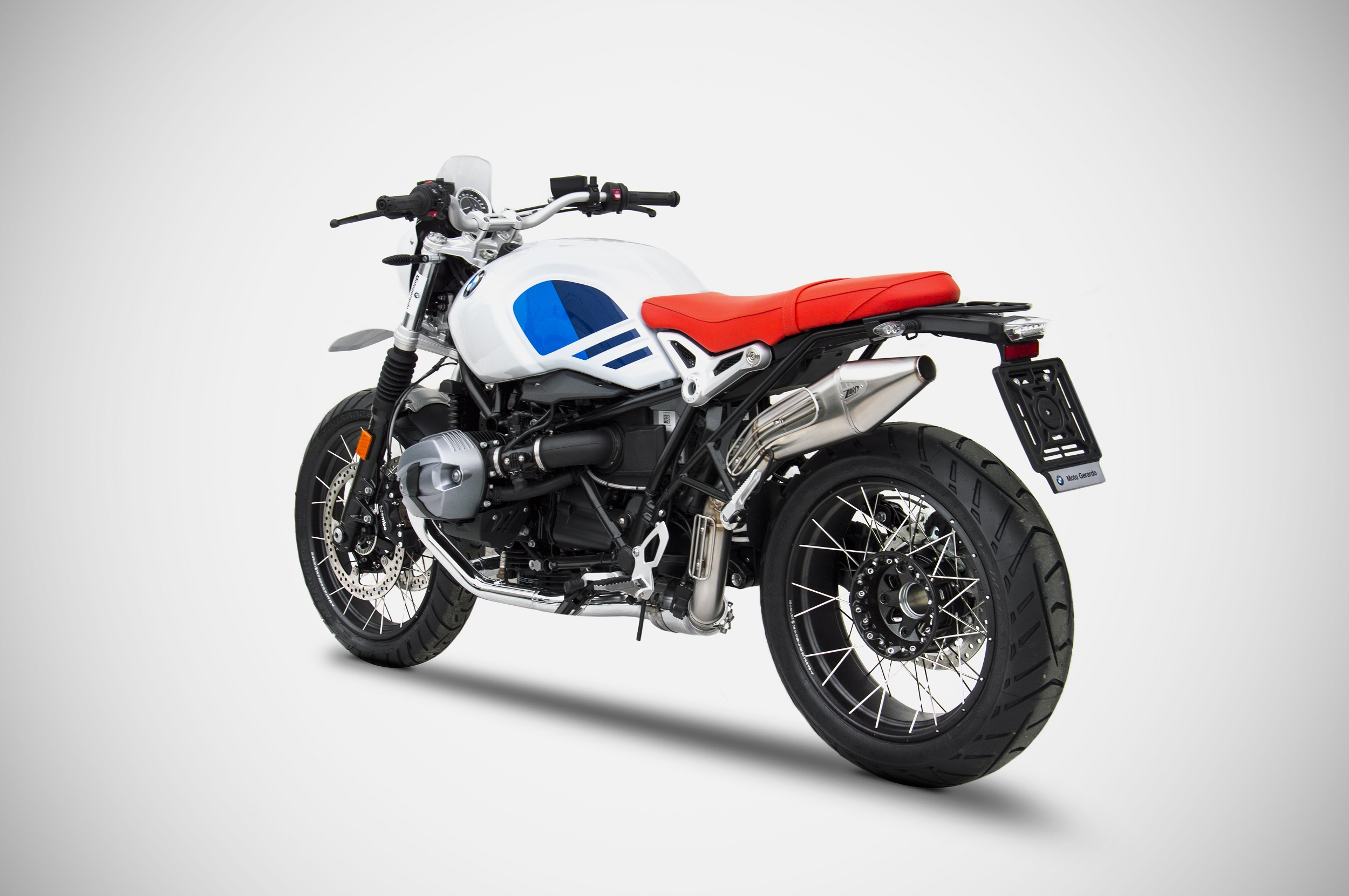 R80 Slip on Picture 4