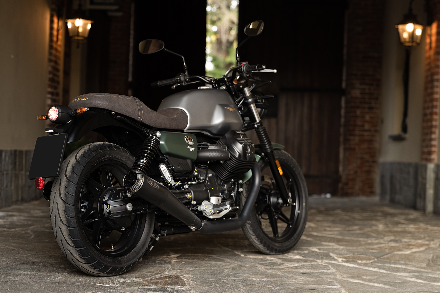 Slip on 2-2 Limited Edition Picture 4