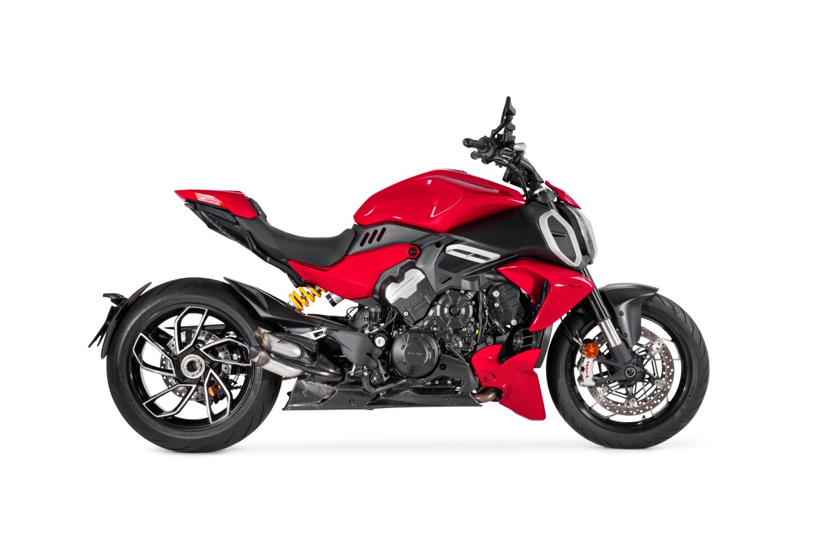 Predator Racing Slip on Kit